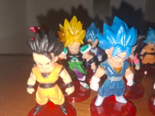 Lotto 16 Mini Figure Dragon Ball 6cm