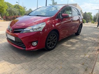 Toyota Corolla Verso 2015