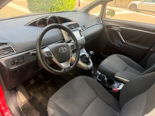 Toyota Corolla Verso 2015