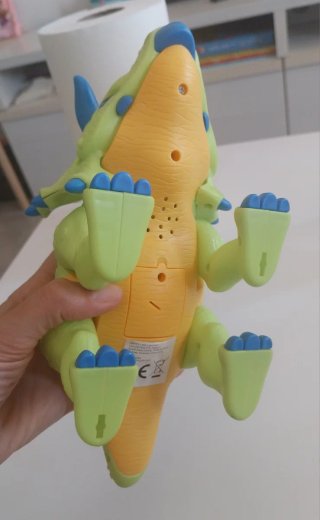 Triceratops de juguete con sonido