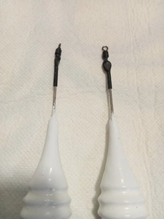 10 plomos de pesca blancos y morados