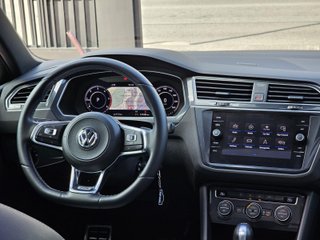 Volkswagen Tiguan R-Line 2.0 TDI 150 CV Sport