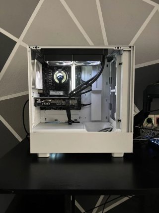 PC Gaming Ryzen 7 7800X3D + RTX 4060 32GB DDR5