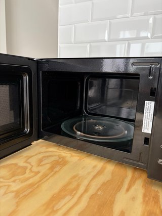 Microondas Hisense Negro