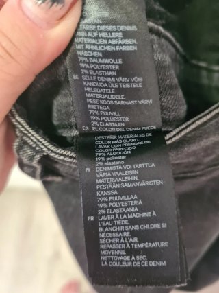 Peto vaquero pitillo H&M negro 38