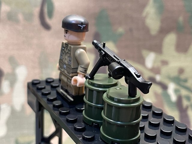 Paracaidista Alemán WW2 Lego
