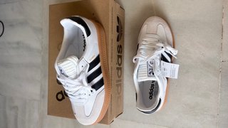 Adidas Samba Mujer Talla 39 Blancas y Negras