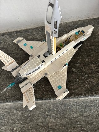 LEGO Marvel 76130 Stark Jet