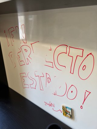 Escritorio IKEA MICKE Negro