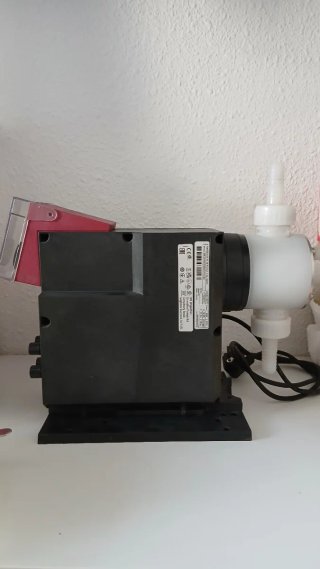 Bomba dosificadora Grundfos DDA 60-10 AR