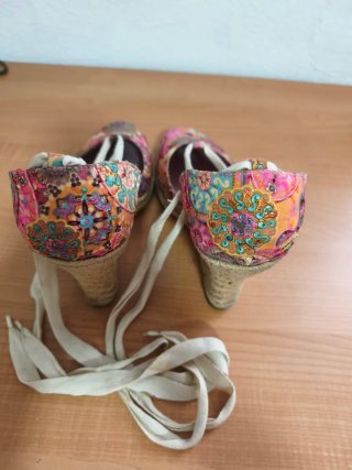 Alpargatas cuña estampadas