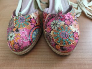 Alpargatas cuña estampadas