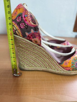 Alpargatas cuña estampadas