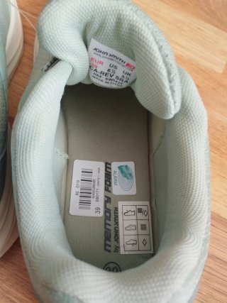 Zapatillas John Smith Memory Foam Talla 39