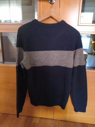 Jersey de rayas azul y marrón