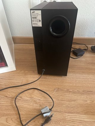 Subwoofer Samsung PS-WH450 Inalámbrico