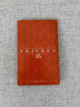 Frieren manga japones/ingles