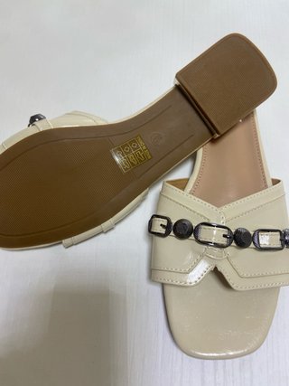 Sandalias Beige Shein