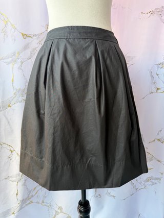 Falda corta Uniqlo negra botones Talla S