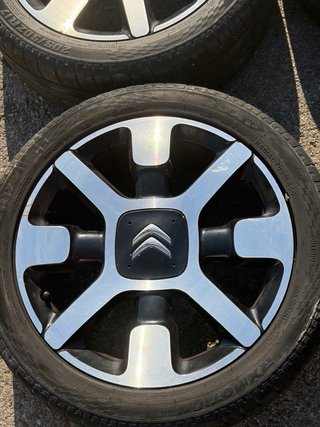 Llantas 17 Citroen C4 Cactus Peugeot 4x108