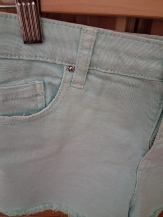 Shorts vaqueros verde claro