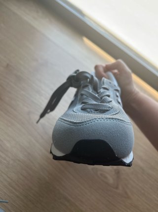 New Balance Zapatillas Gris y Blanco