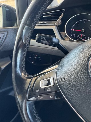 Volkswagen Touran 2017 2.0TDI 150 ETIQUETA C