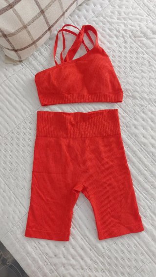 Conjunto deportivo lote talla S Shein
