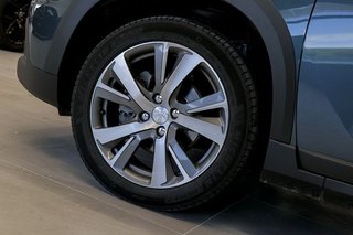 Peugeot 2008   Allure BlueHDi 120 SS EAT6