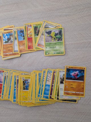 Lote Cartas Pokémon en inglés 2021 y algunas antig