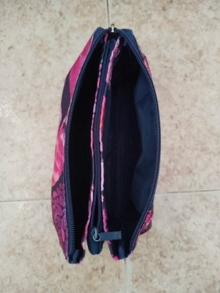 Estuche Totto Morado y Negro