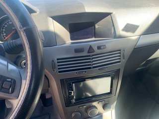 Opel Astra 2004