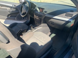 Opel Astra 2004