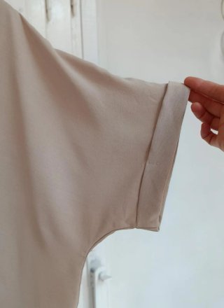 Vestido midi boho beige con nudo