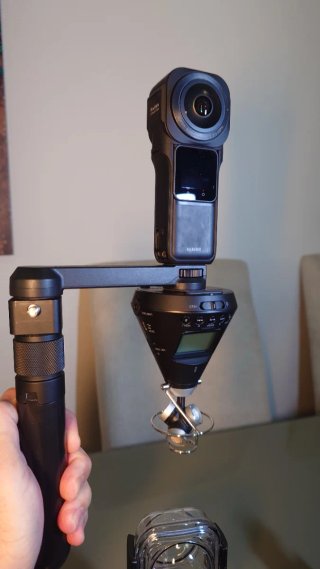 Lote Insta360 ONE RS 1-INCH + GRABADORA 360 ZOOM