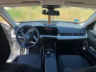 BMW iX1 2025
