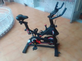 Bicicleta de Spinning Negra