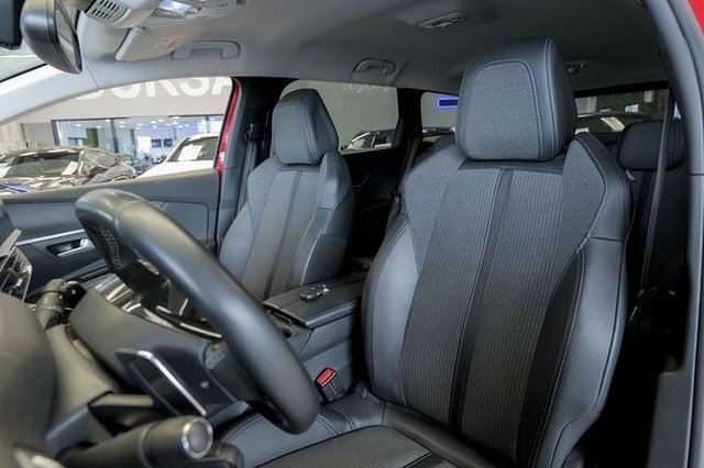Peugeot 5008 1.5 BlueHDi 96kW 130CV SS Allure EAT8