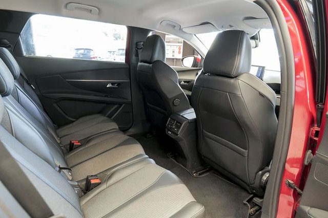 Peugeot 5008 1.5 BlueHDi 96kW 130CV SS Allure EAT8