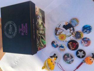 Figurine e spille anime/manga