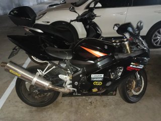 Suzuki GSXR 600 2004 Negra