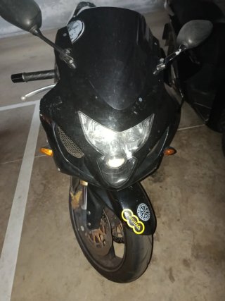 Suzuki GSXR 600 2004 Negra