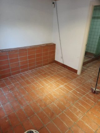 ESPESIALISTA EN LIMPIEZA ,