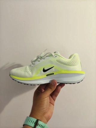 T36 Nike Air Winflo 11