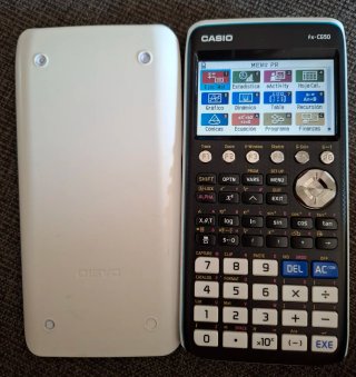 Calculadora científica Casio FX-CG50 como nueva