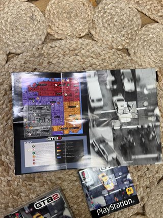 GTA 2 - PS1 PAL Completo con Manual y Póster‐Mapa