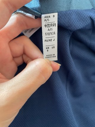 Chaqueta Adidas China