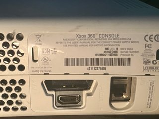 Xbox 360 Bianca con Controller Wireless