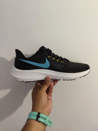 T44 Nike Air Zoom Pegasus 39