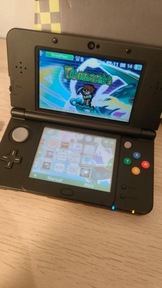 Nuovo Nintendo 3DS con scatola